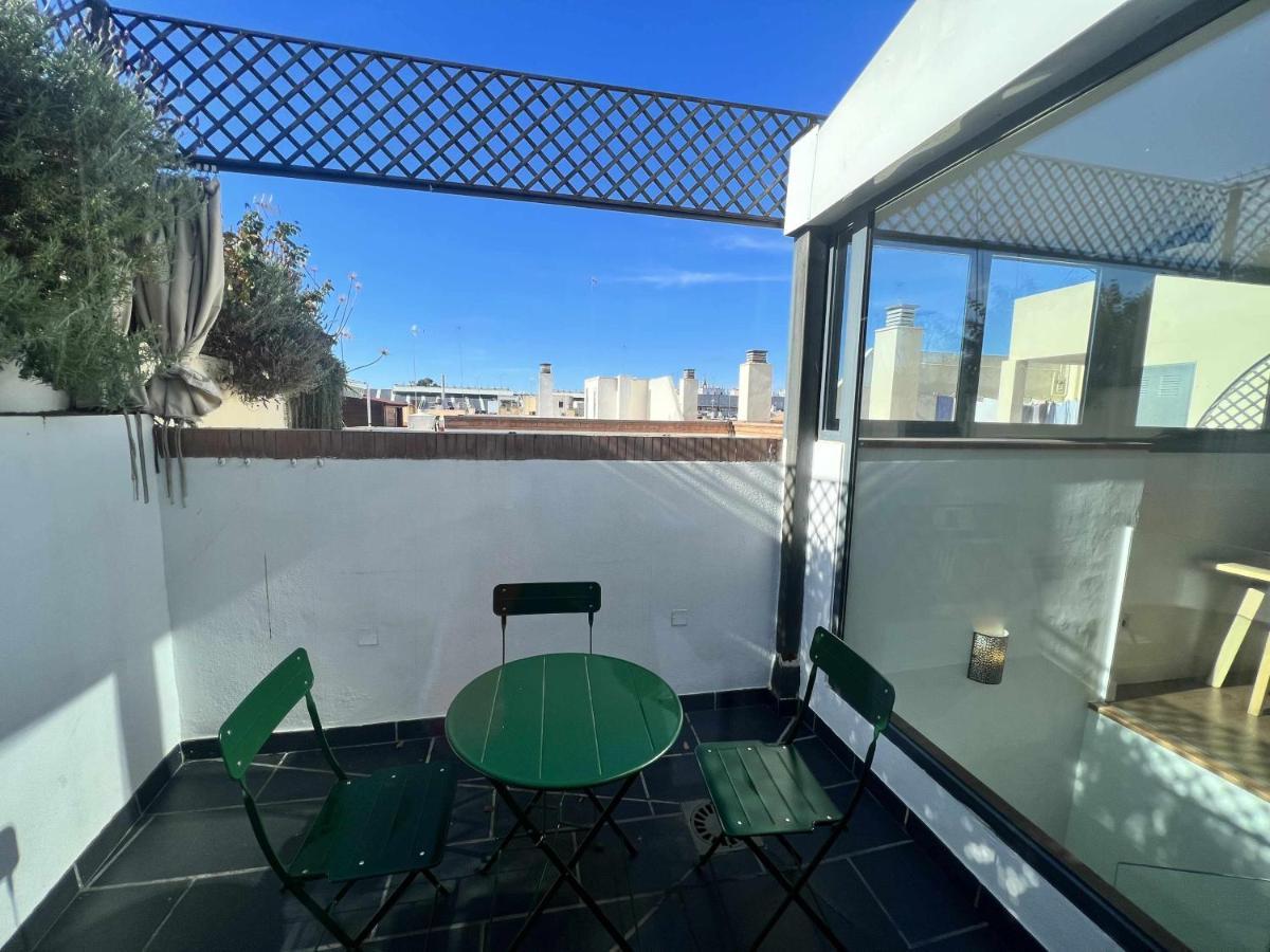 Ferienwohnung Atico San Bernardo Terraza Y Parking Incluido Sevilla Exterior foto