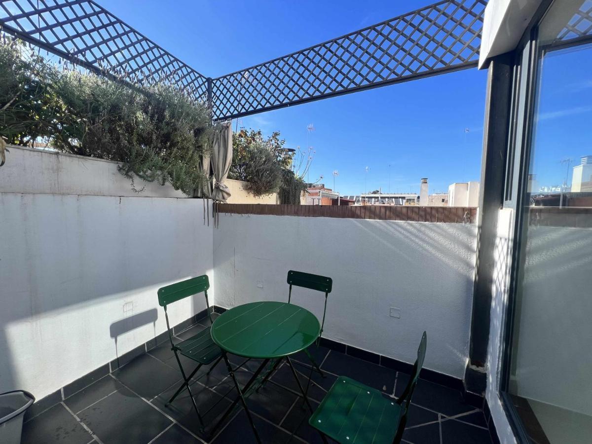 Ferienwohnung Atico San Bernardo Terraza Y Parking Incluido Sevilla Exterior foto