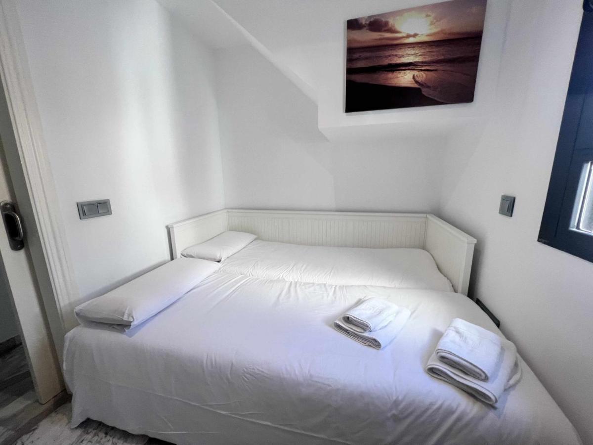 Ferienwohnung Atico San Bernardo Terraza Y Parking Incluido Sevilla Exterior foto